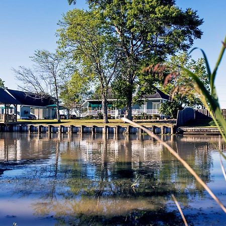 A Chateau On The Bayou Bed & Breakfast Raceland 외부 사진