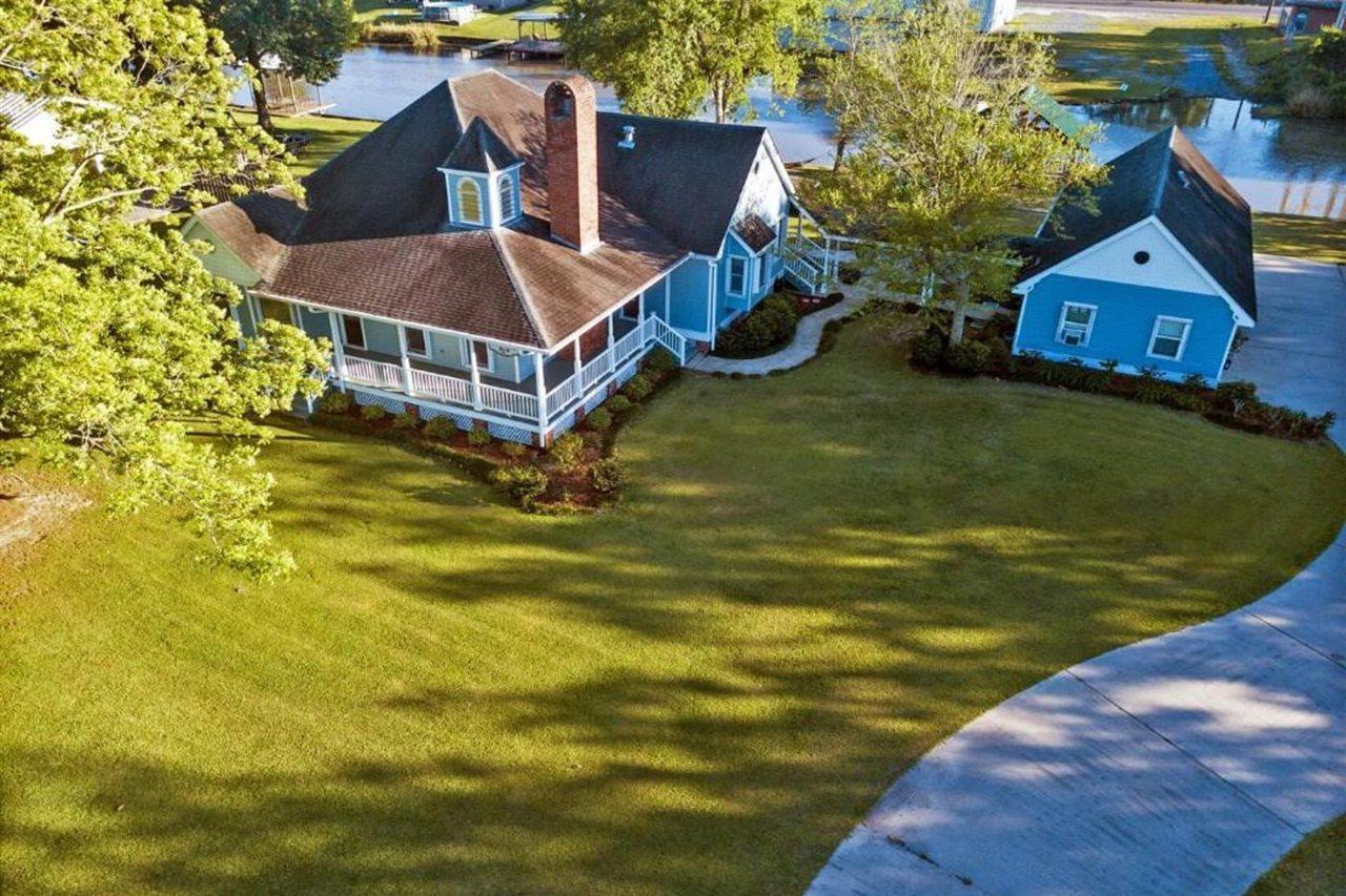 A Chateau On The Bayou Bed & Breakfast Raceland 외부 사진