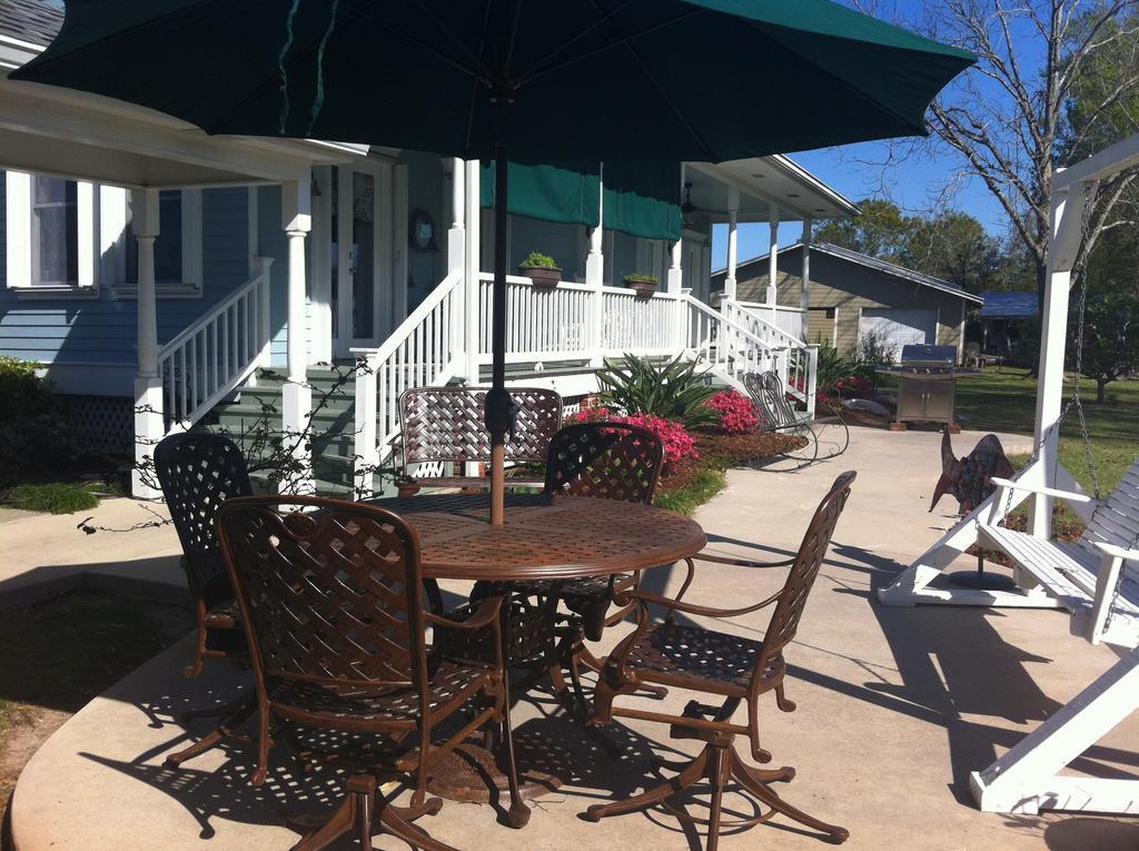 A Chateau On The Bayou Bed & Breakfast Raceland 외부 사진