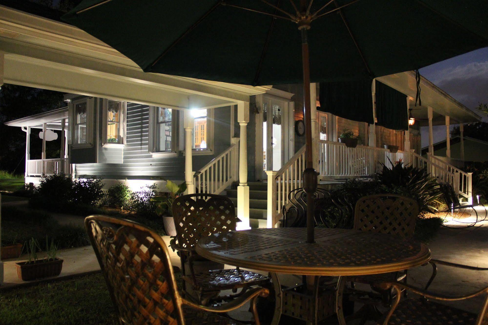 A Chateau On The Bayou Bed & Breakfast Raceland 외부 사진