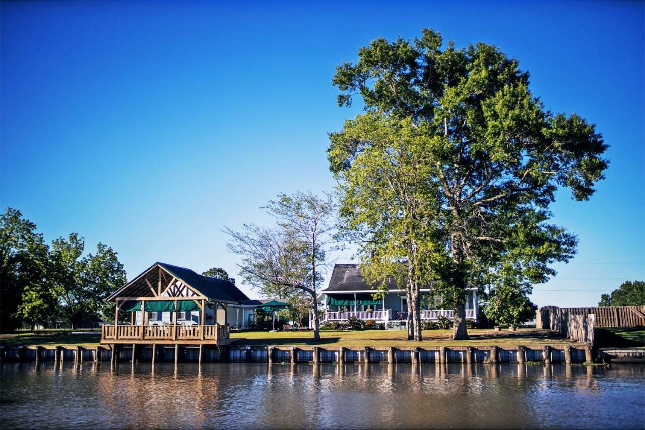 A Chateau On The Bayou Bed & Breakfast Raceland 외부 사진